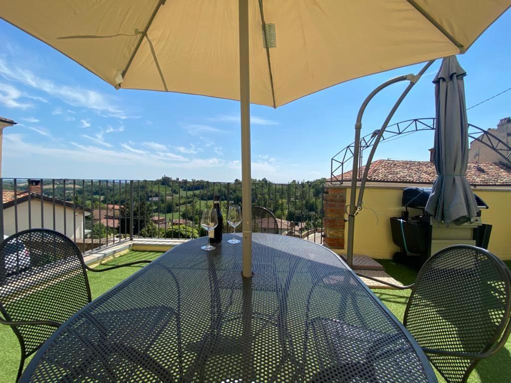 Terrazza Arcius Villa Moncalvo Bagian luar foto
